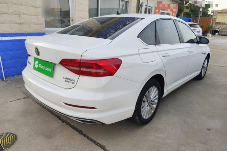 Volkswagen Lavida 2019 #5 Volkswagen Lavida 2019 car image #5