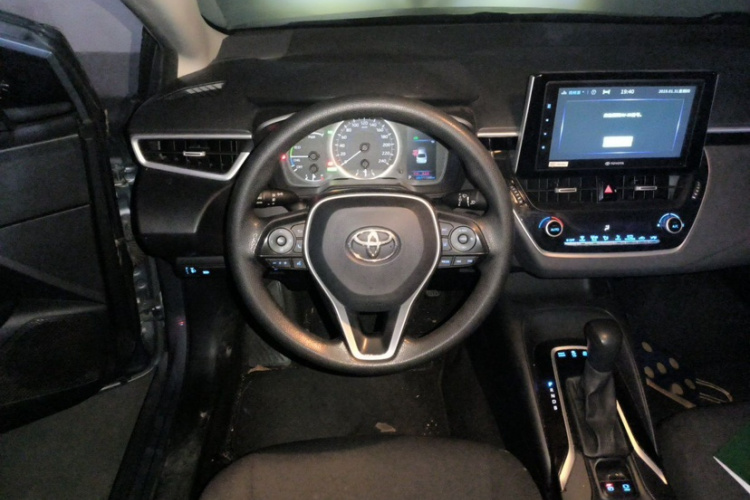 Toyota Corolla 2020 #9 Toyota Corolla 2020 car image #9