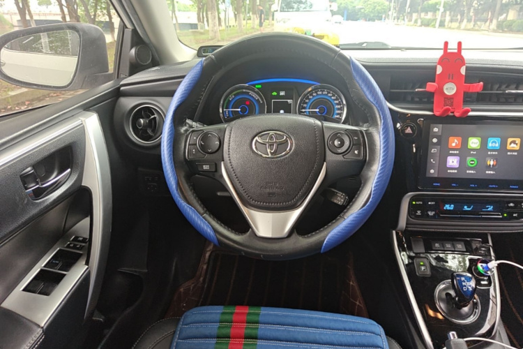 Toyota Corolla 2017 #12 Toyota Corolla 2017 car image #12