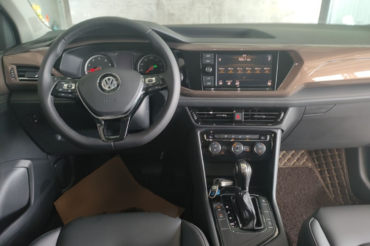 Volkswagen Tharu 2019 #10 Volkswagen Tharu 2019 car image #10