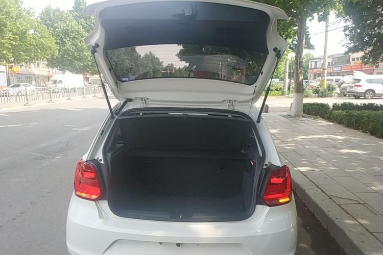 Volkswagen Polo 2018 #19 Volkswagen Polo 2018 car image #19