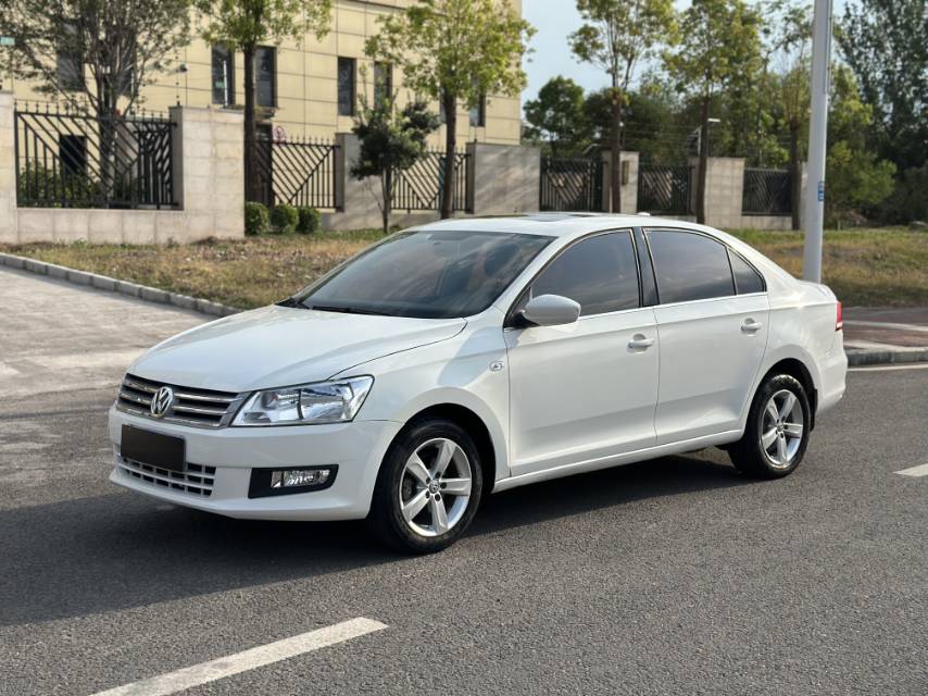 Volkswagen Santana 2015 Volkswagen Santana 2015 car image