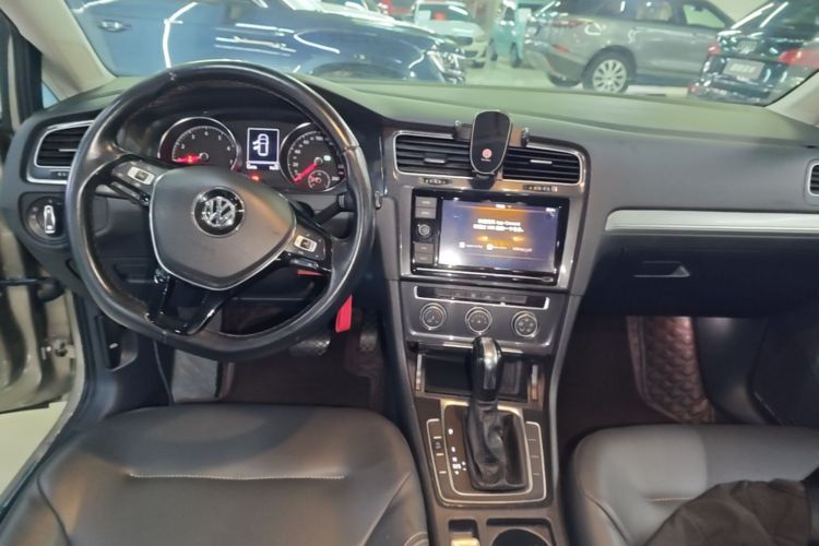 Volkswagen Golf 2020 #10 Volkswagen Golf 2020 immagine di auto #10