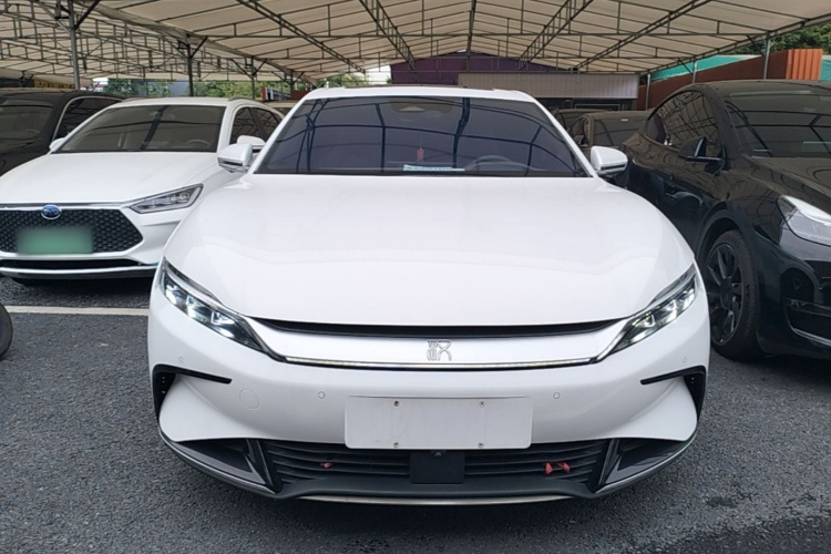 BYD Han 2022 #3 BYD Han 2022 car image #3