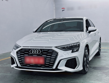 Audi A3 2023 Audi A3 2023 صورة سيارة