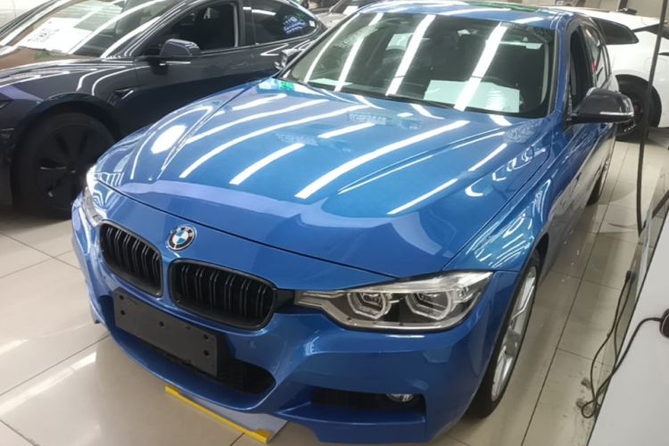 BMW 3 Series 2017 صورة سيارة #2