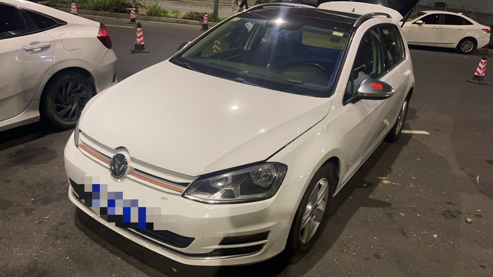 Volkswagen Golf 2016 Volkswagen Golf 2016 car image