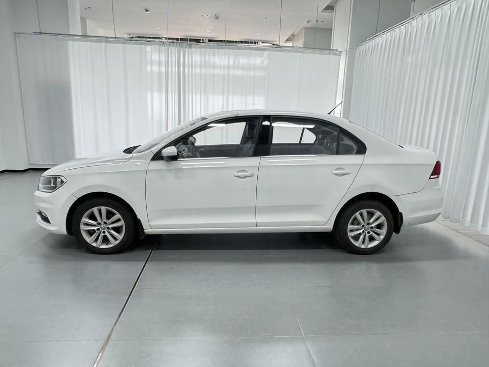 Volkswagen Santana 2016 #4 Volkswagen Santana 2016 car image #4
