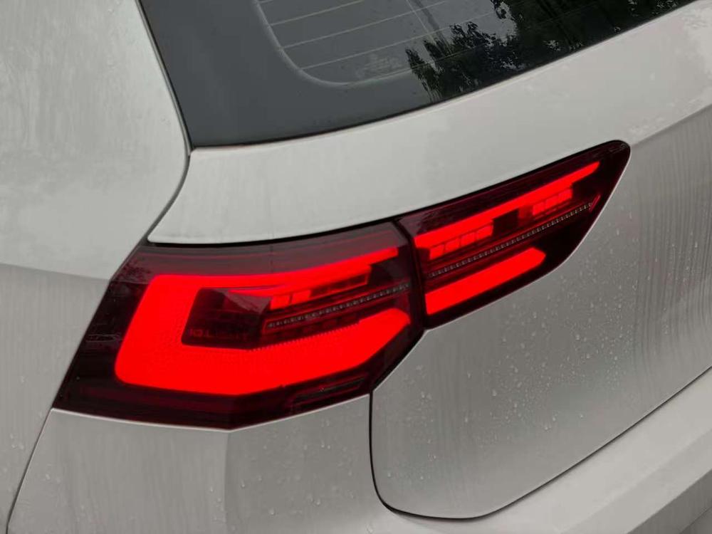Volkswagen Golf 2023 car image #7