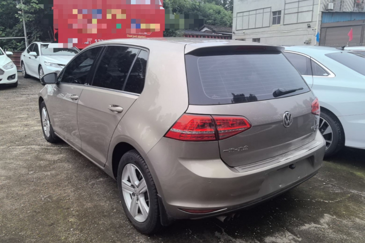 Volkswagen Golf 2015 car image #5