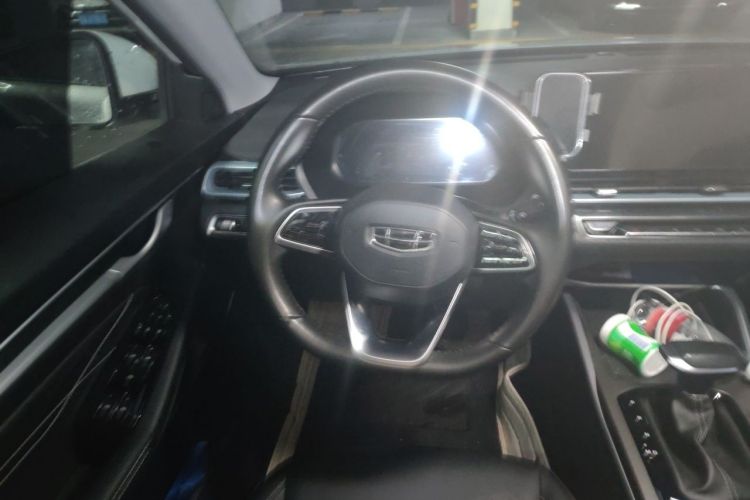 GEELY Emgrand 2022 immagine di auto #12