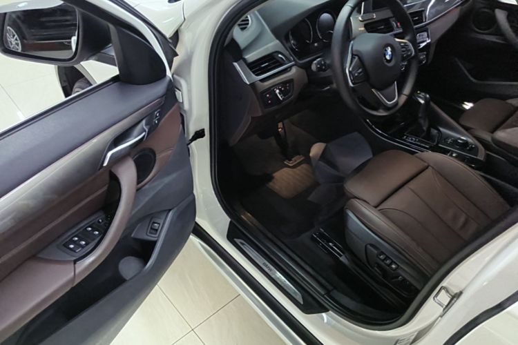 BMW X1 2019 #16 BMW X1 2019 car image #16