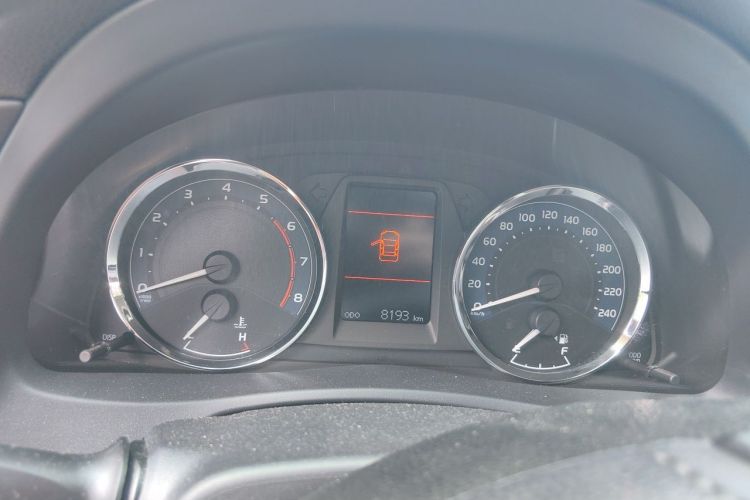 Toyota Corolla 2019 #12 Toyota Corolla 2019 car image #12