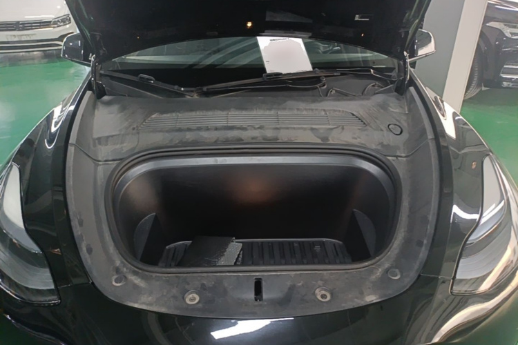 Tesla Model Y 2022 #20 Tesla Model Y 2022 car image #20