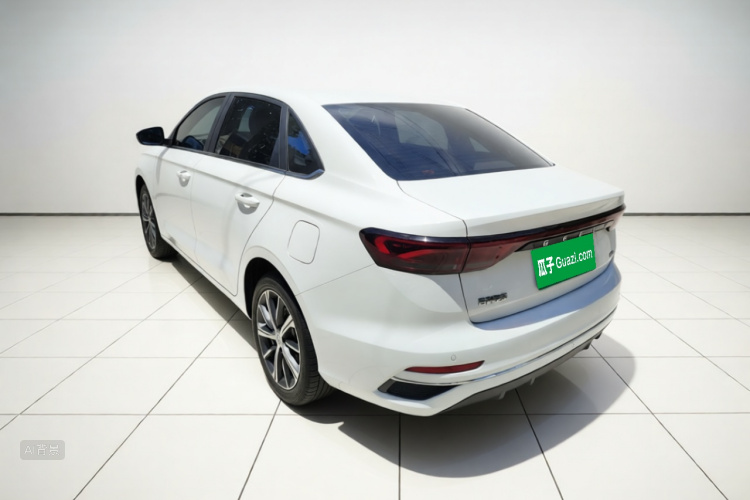 GEELY Emgrand 2024 #5 GEELY Emgrand 2024 car image #5