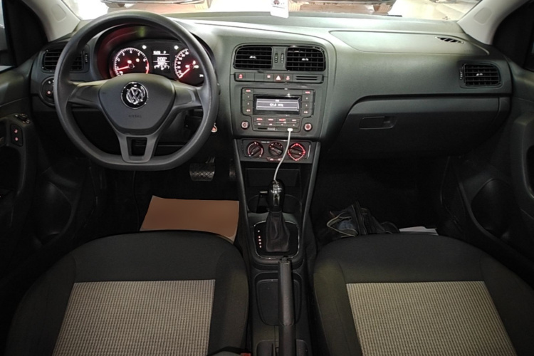 Volkswagen Polo 2019 #10 Volkswagen Polo 2019 car image #10
