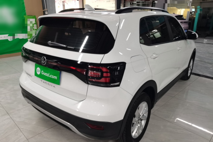 Volkswagen Tacqua 2020 car image #7