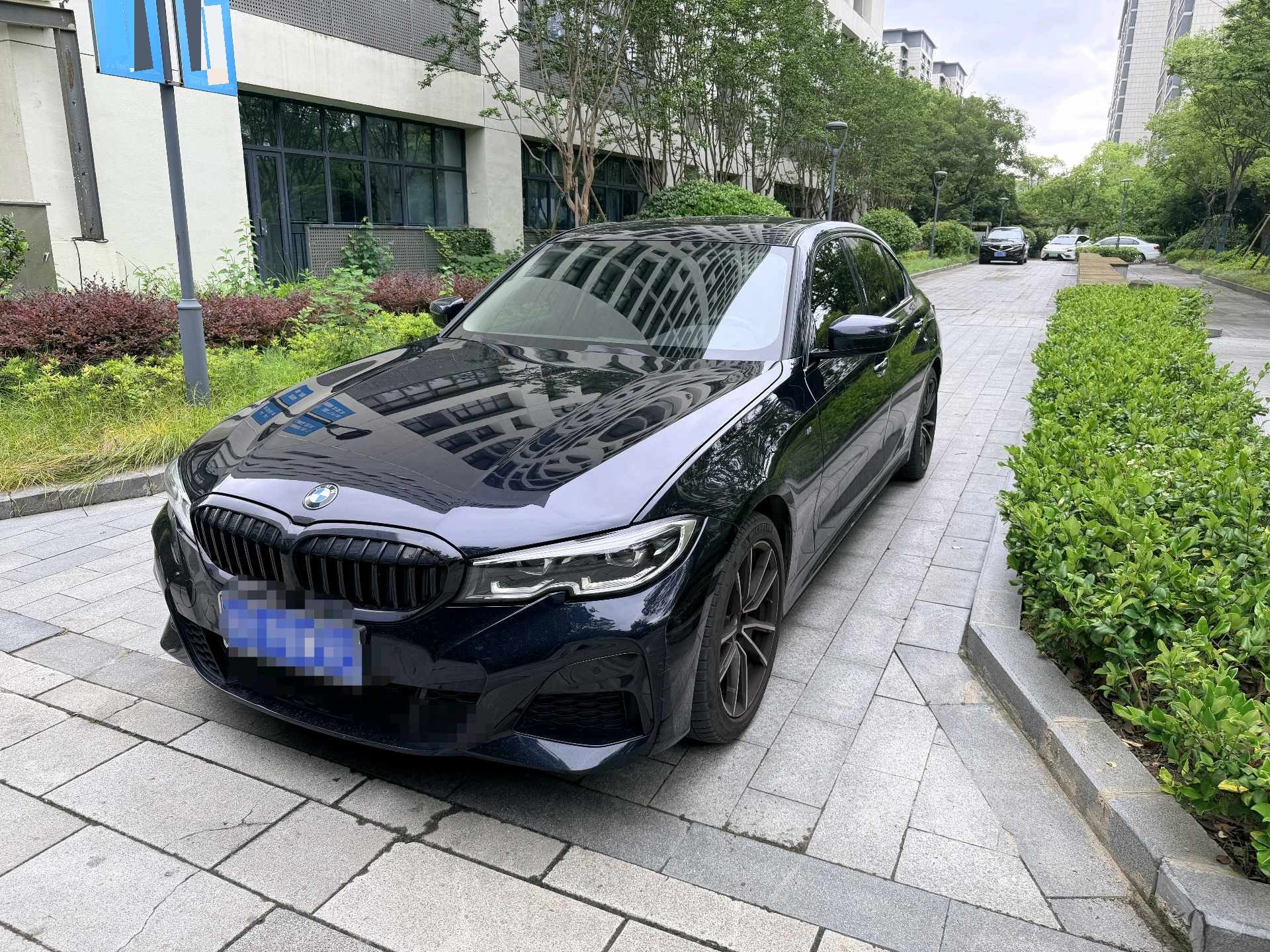 BMW 3 Series 2021 car image 