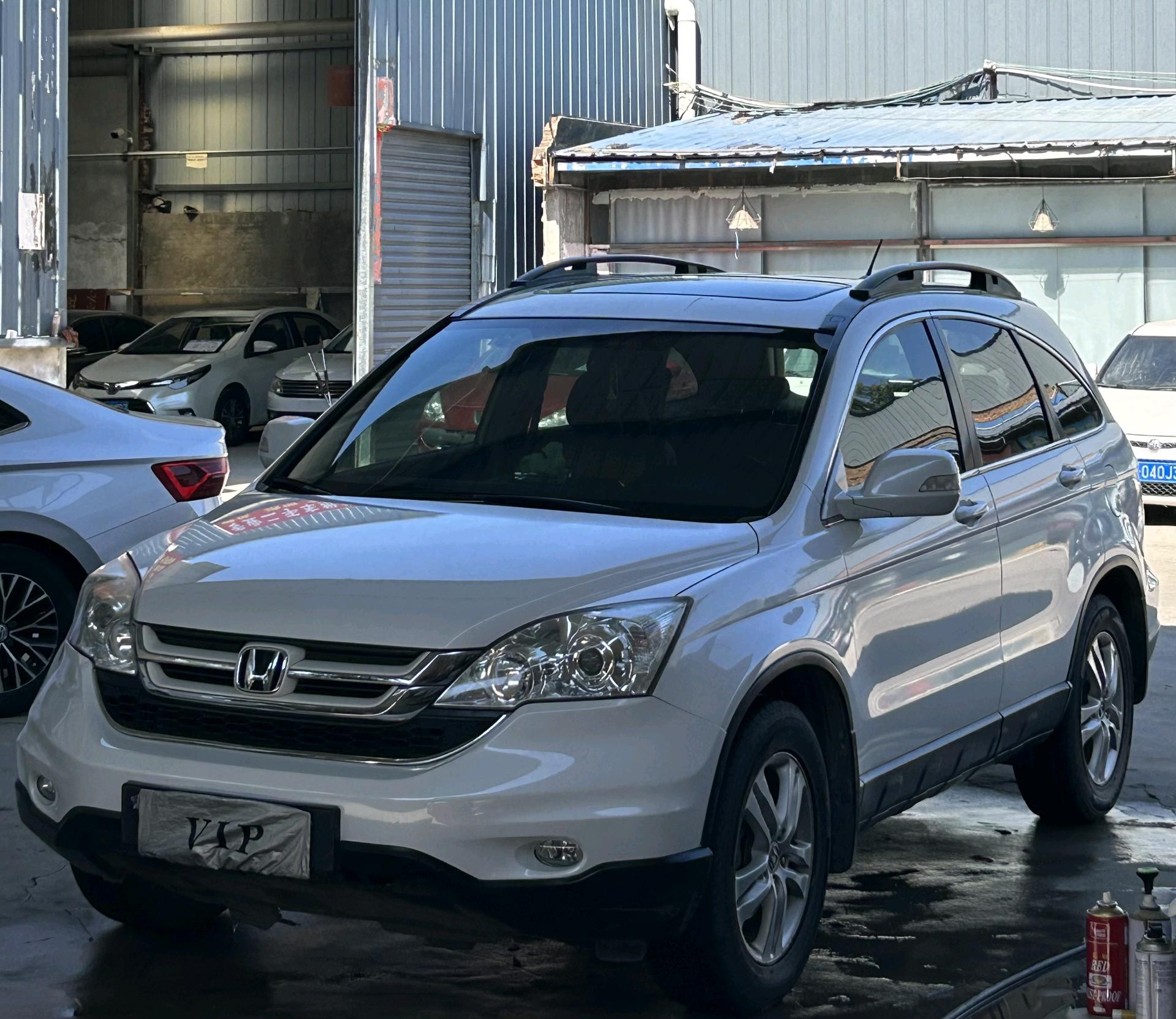 2011 2011 car image