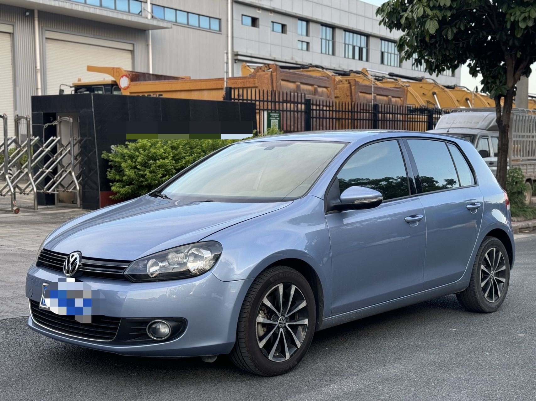 Volkswagen Golf 2011 Volkswagen Golf 2011 car image