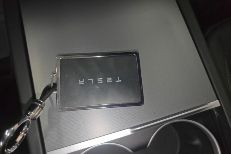 Tesla Model 3 2024 #9 Tesla Model 3 2024 car image #9