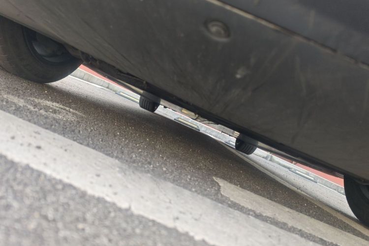 Tesla Model 3 2020 car image #30