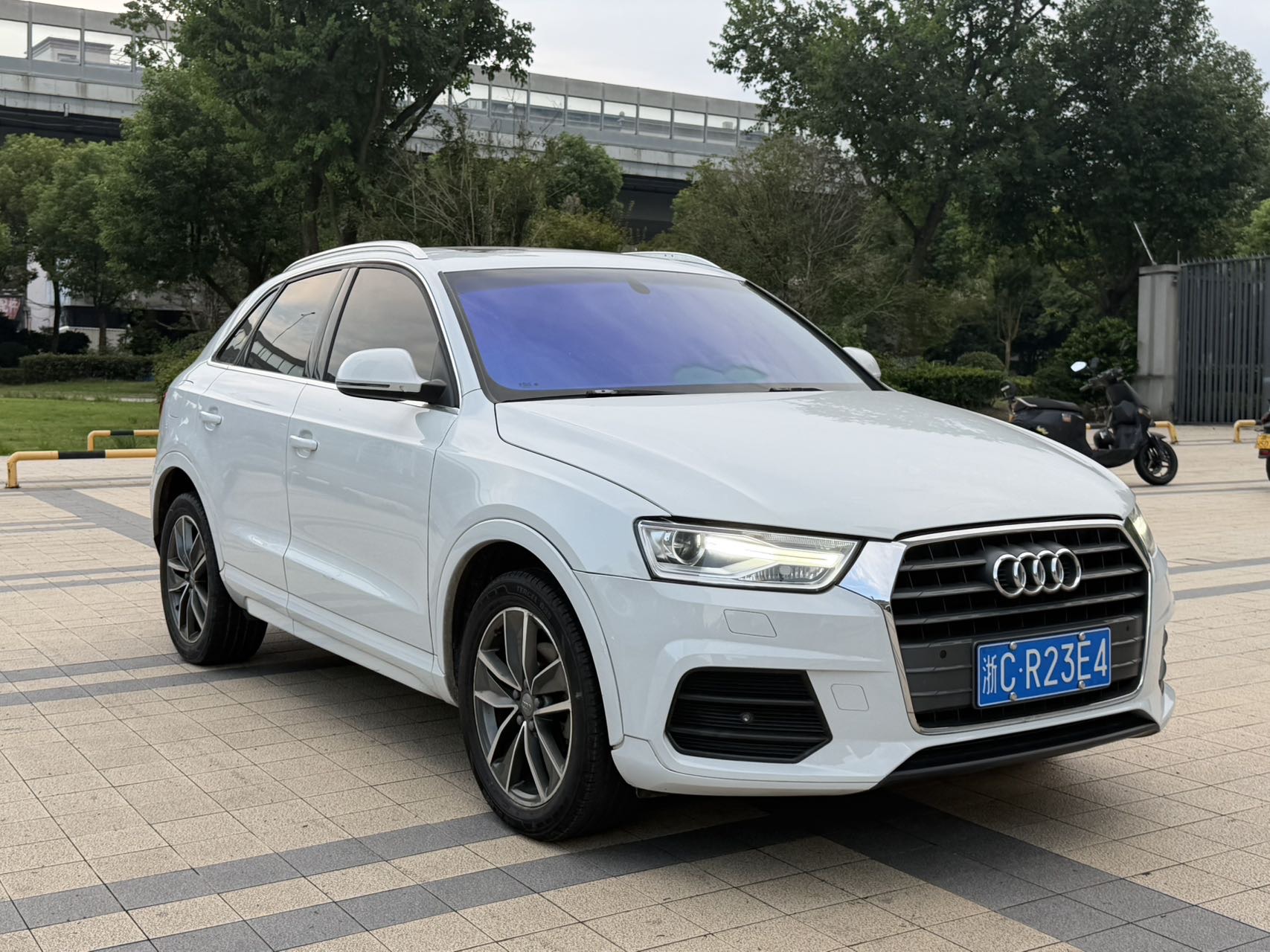 Audi Q3 2017 #3 Audi Q3 2017 car image #3