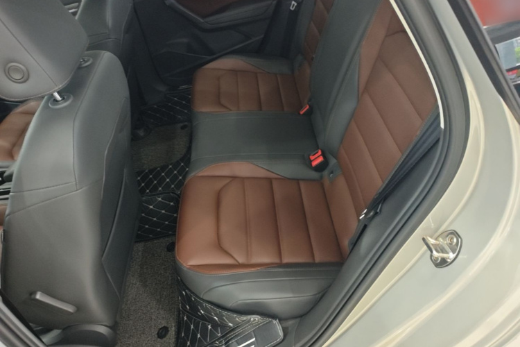 Volkswagen Lavida 2019 #17 Volkswagen Lavida 2019 car image #17