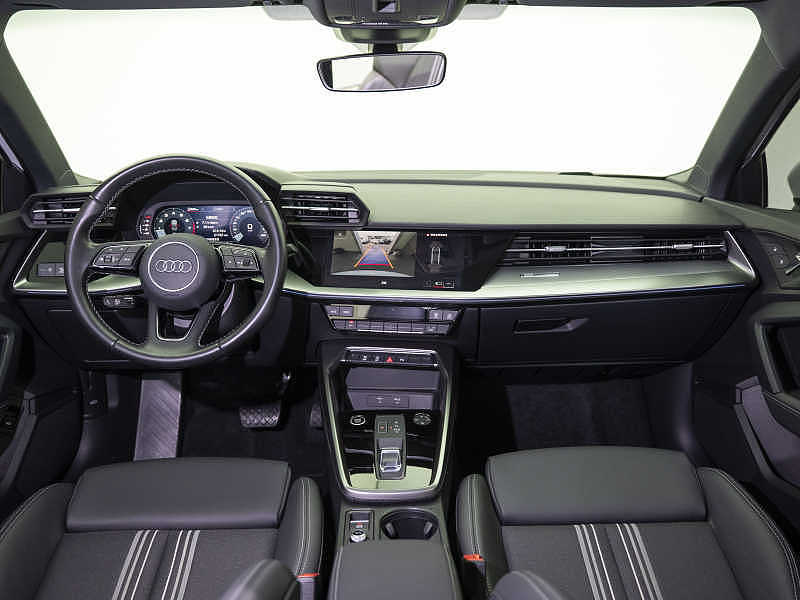 2024 immagine di auto #8
