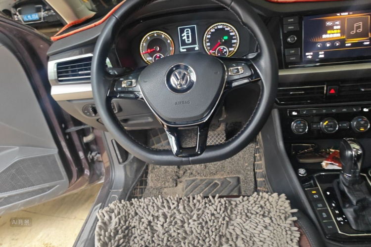 Volkswagen Lavida 2018 car image #12