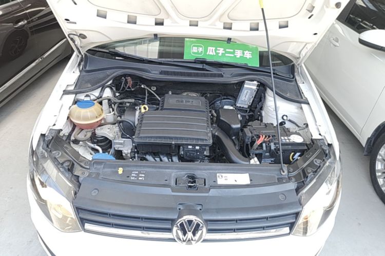 Volkswagen Polo 2016 #20 Volkswagen Polo 2016 car image #20