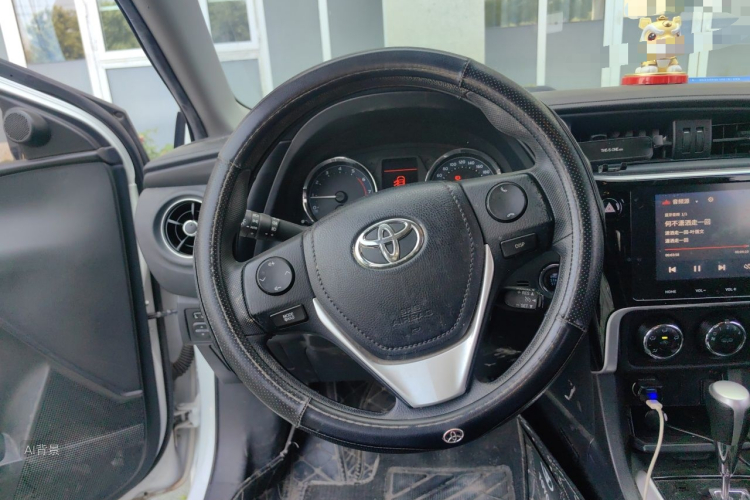 Toyota Corolla 2019 car image #12