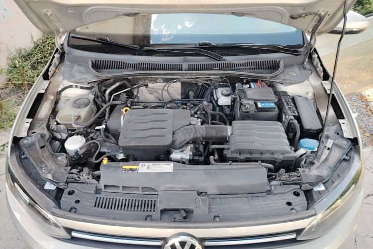 Volkswagen Polo 2020 car image #20