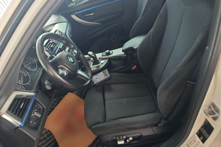 BMW 3 Series 2018 #15 BMW 3 Series 2018 car image #15