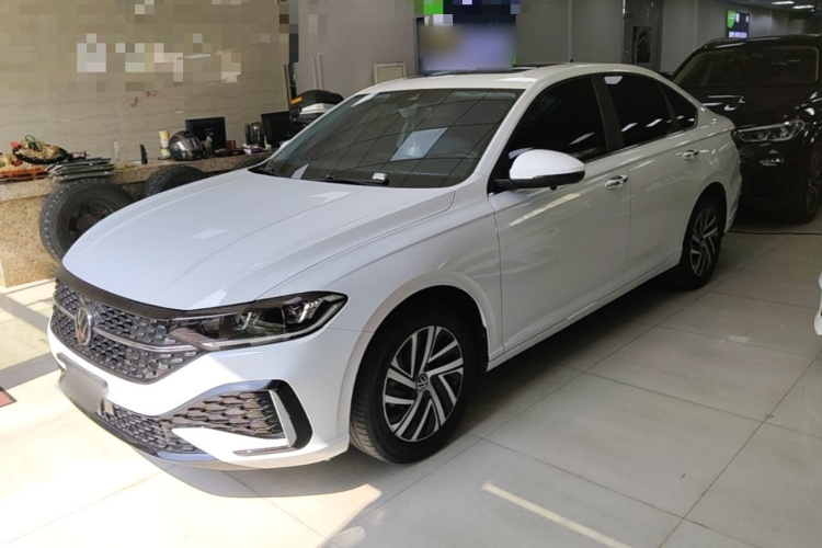 Volkswagen Lavida 2024 car image #2