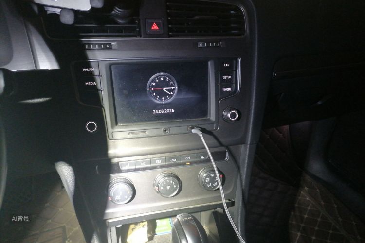 Volkswagen Golf 2016 car image #15