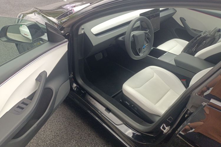 Tesla Model 3 2023 #16 Tesla Model 3 2023 car image #16