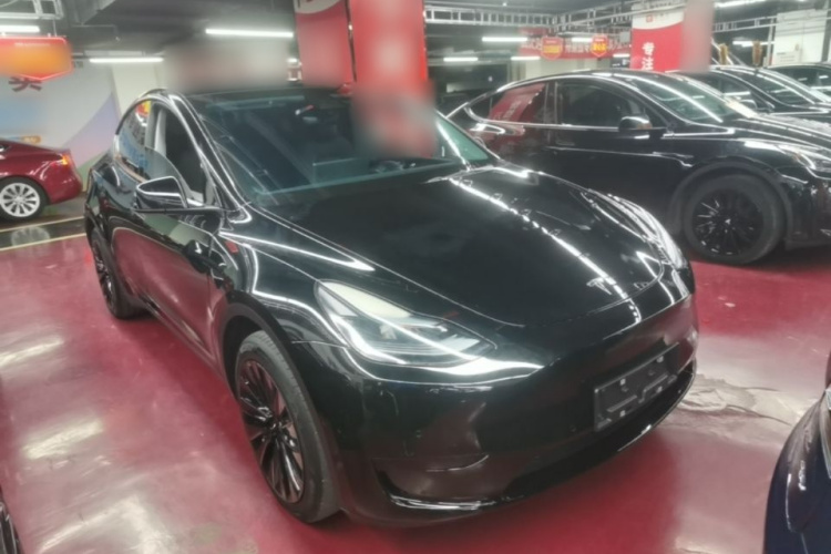 Tesla Model Y 2022 #4 Tesla Model Y 2022 car image #4
