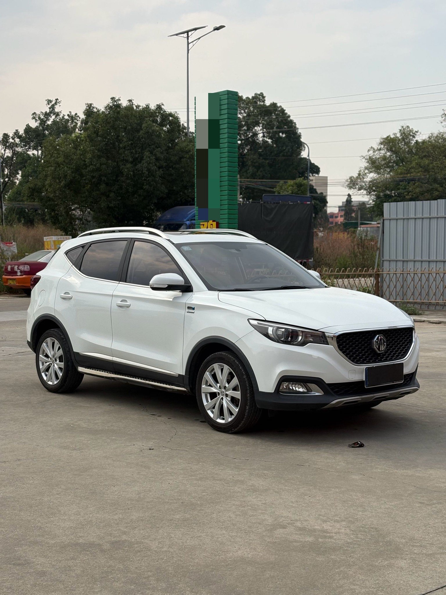 MG ZS 2017 car image #3