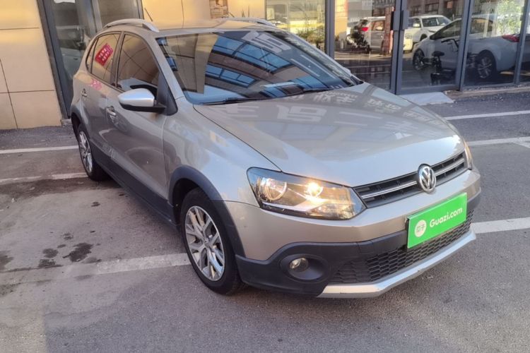 Volkswagen Polo 2016 #4 Volkswagen Polo 2016 car image #4