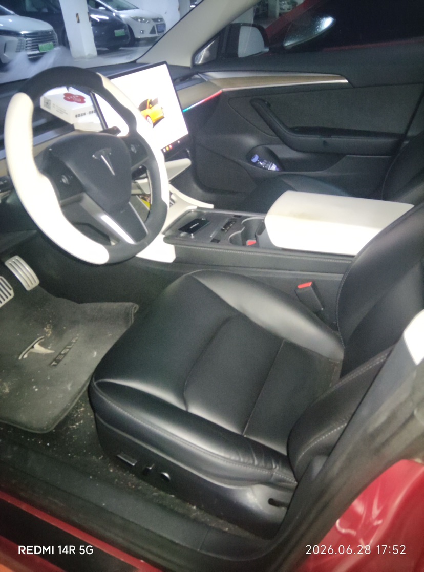 Tesla Model 3 2023 #4 Tesla Model 3 2023 car image #4