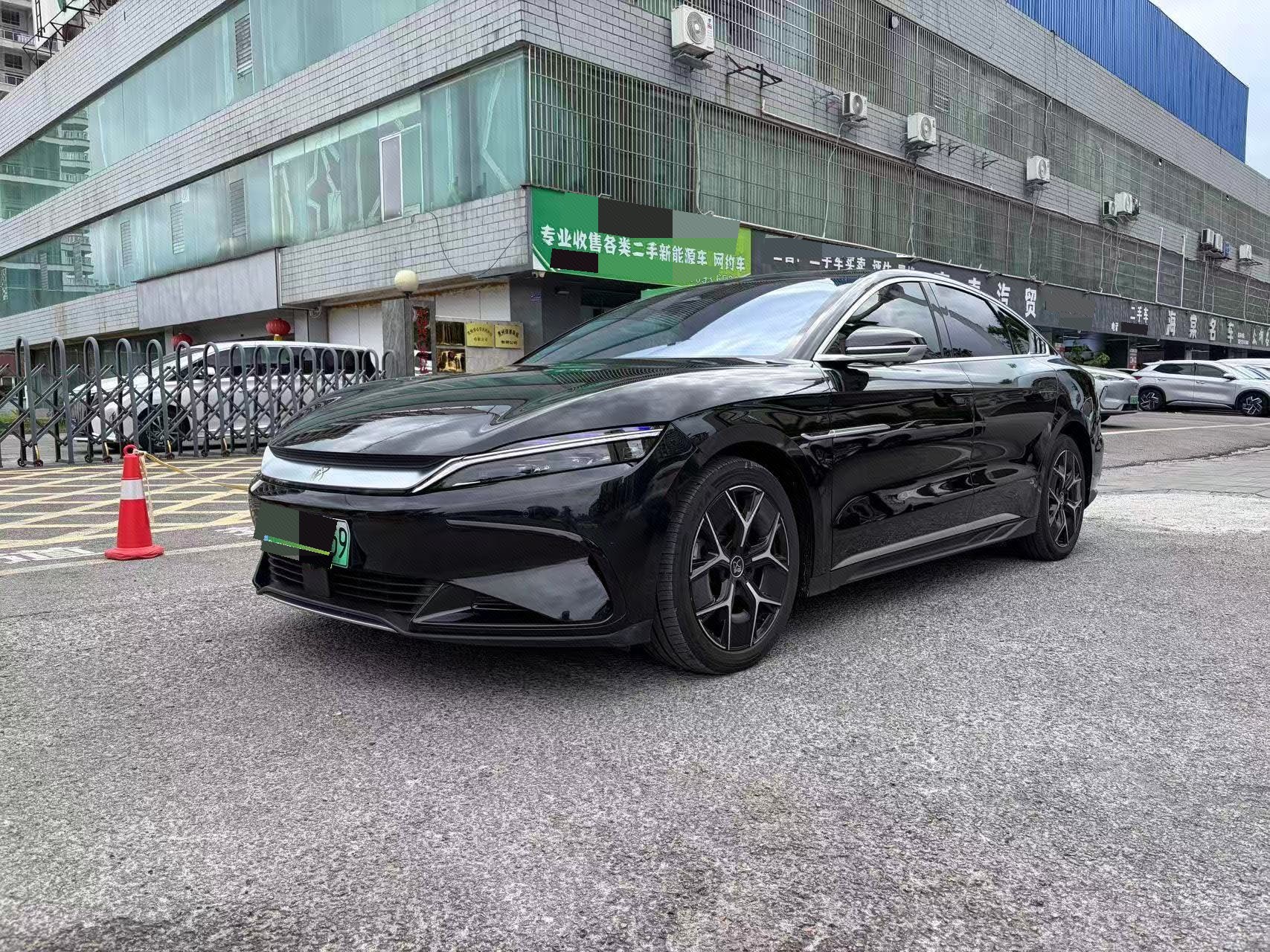 BYD Han 2024 car image 