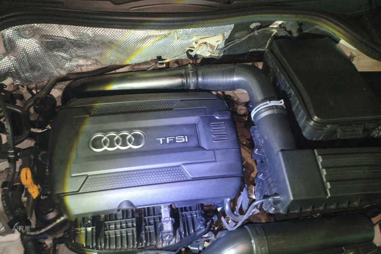 Audi Q3 2019 car image #22