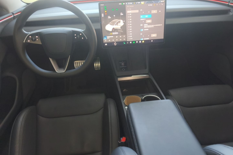 Tesla Model 3 2024 #10 Tesla Model 3 2024 car image #10