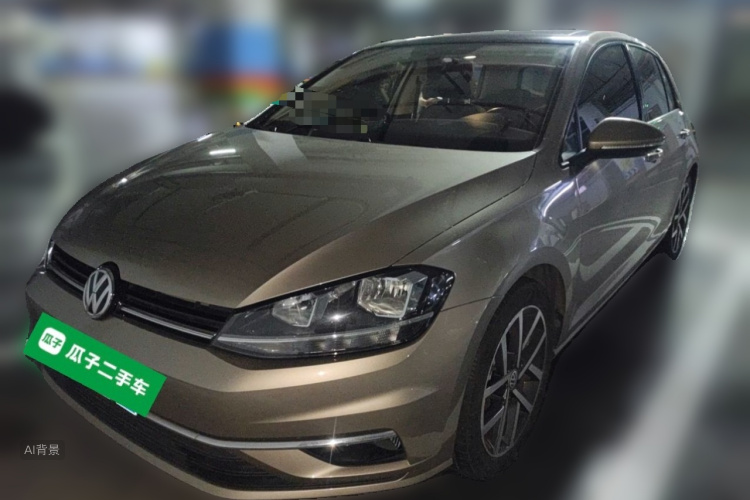 Volkswagen Golf 2020 car image #2