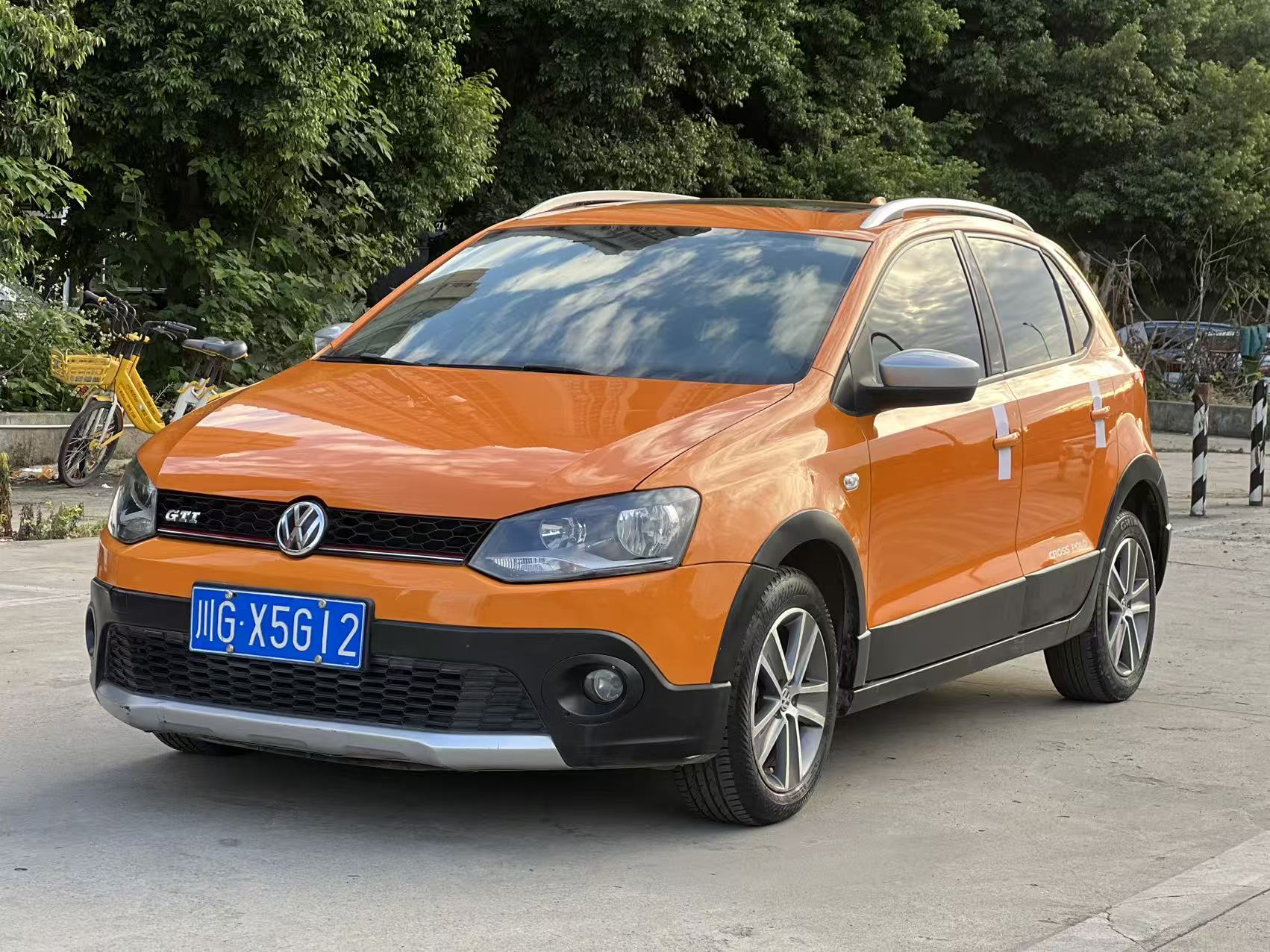 Volkswagen Polo 2013 Volkswagen Polo 2013 car image