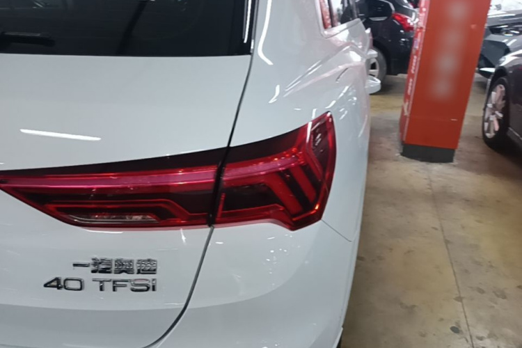 Audi Q3 2022 #8 Audi Q3 2022 car image #8