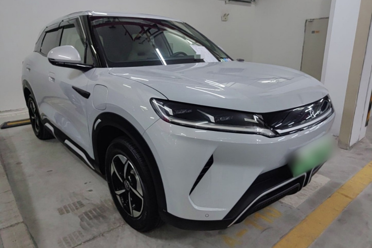 BYD YuanUP 2024 #4 BYD YuanUP 2024 car image #4