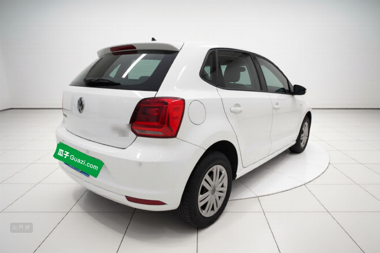 Volkswagen Polo 2019 car image #7