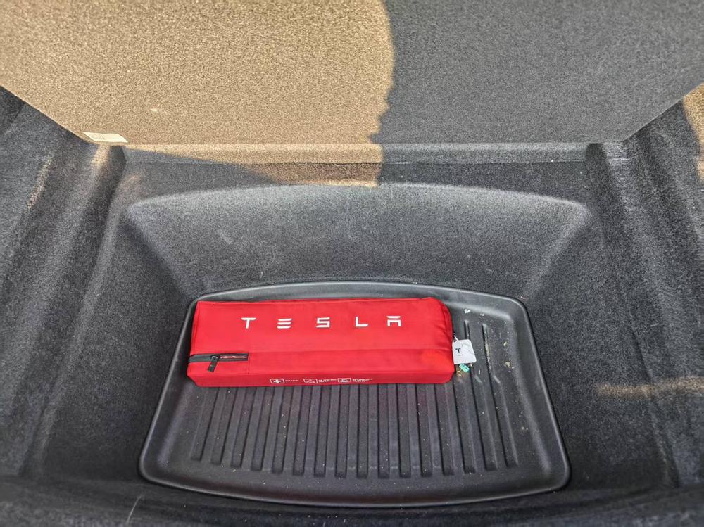 Tesla Model 3 2024 #18 Tesla Model 3 2024 car image #18